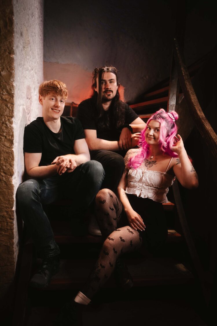 Bandfoto Tomorrow in your Hands